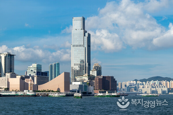 Rosewood Hong Kong is named No.1 in The World